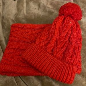 GAP Kids hat and scarf set